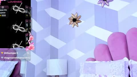 Kylie jl online show from February 6, 12:43 am