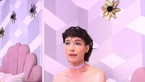 Kylie jl online show from September 17, 2:08 pm