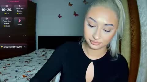 kylie online show from November 12, 7:20 am