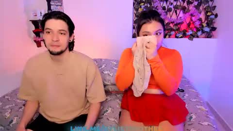 kylietimothee online show from June 18, 4:11 pm