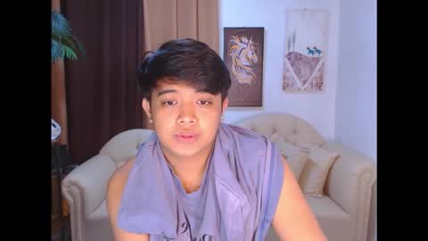 Snapshot of kyll_collins chatting on November 12, 5:24 pm kyll_collins online show from November 12, 5:24 pm