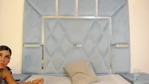 kym online show from March 26, 1:17 pm