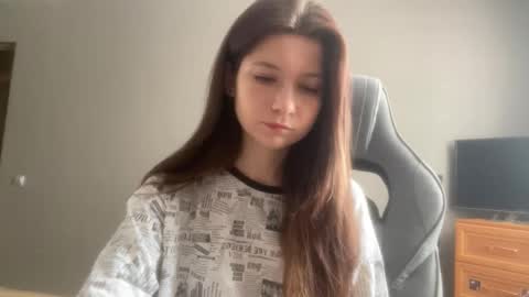 Snapshot of kymberlychimes chatting on February 20, 12:27 pm Kary online show from February 20, 12:27 pm