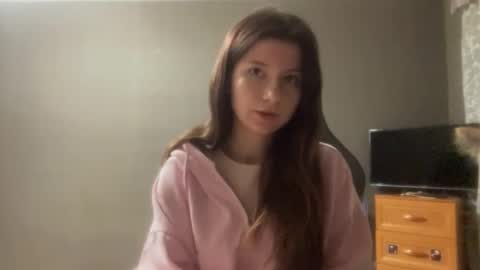 Snapshot of kymberlychimes chatting on February 25, 3:27 am Kary online show from February 25, 3:27 am