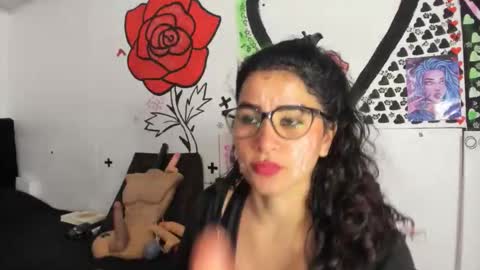 call me kim  online show from December 2, 1:00 am