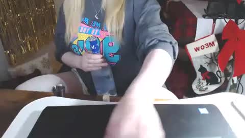 Check Out My NSFW OnlyFans Link On Bio online show from January 7, 10:34 pm