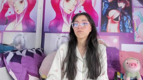 Snapshot of kyoko_bms chatting on March 31, 11:43 am kyoko_bms online show from March 31, 11:43 am
