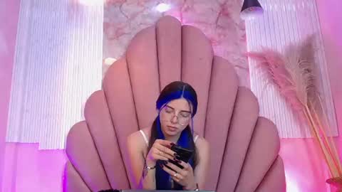 kyomi_hunt online show from June 28, 5:02 am