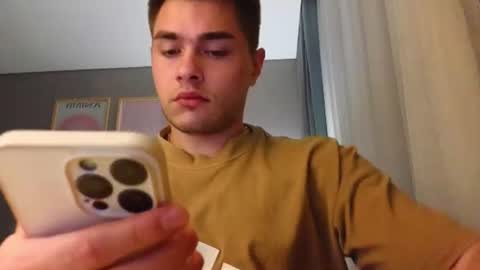 Ken online show from August 4, 3:58 pm