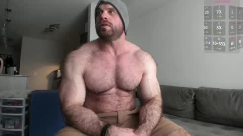 Snapshot of l0v35_2_5p00g3 chatting on May 6, 11:10 pm l0v35_2_5p00g3 online show from May 6, 11:10 pm