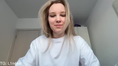 lina online show from February 13, 7:48 am