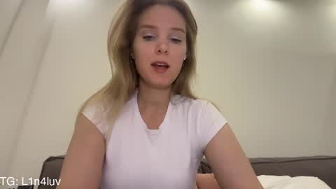 Snapshot of l1n4luv chatting on June 15, 5:15 pm lina online show from June 15, 5:15 pm