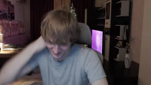 l1onkennedy online show from January 8, 3:47 pm