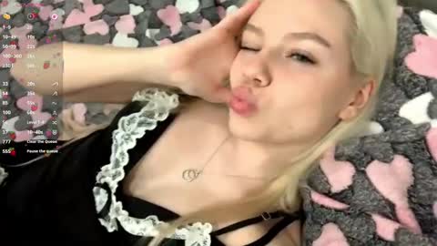 Alice online show from May 30, 7:11 pm