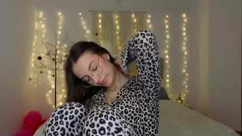 Margo  online show from January 9, 2:09 pm