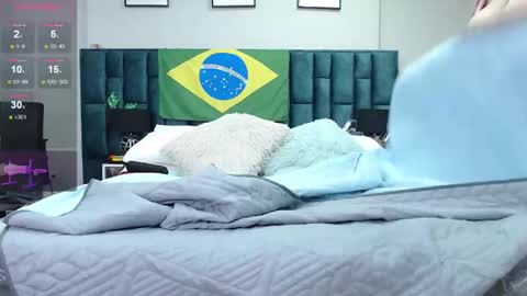 la crespa x online show from January 17, 6:23 pm