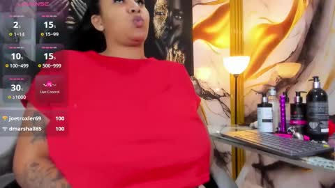 la_indiia online show from December 4, 1:09 pm