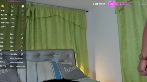 Snapshot of la_parce777 chatting on December 3, 12:13 am Victoria online show from December 3, 12:13 am
