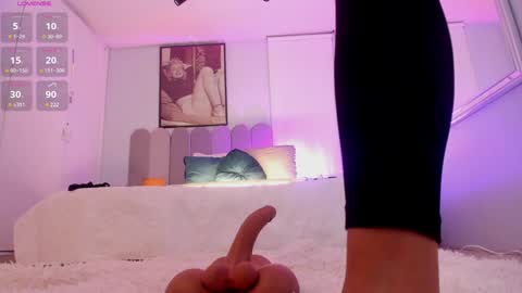 Cris  online show from January 24, 2:08 pm