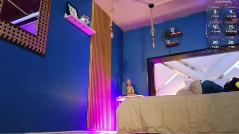 Cris  online show from September 27, 11:37 am