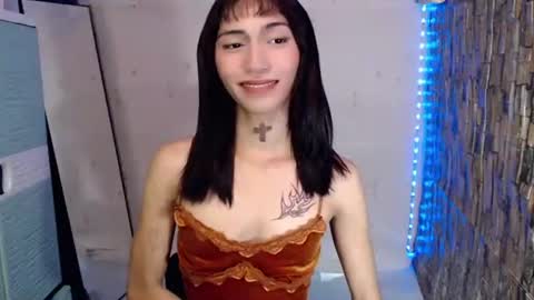 Snapshot of labatiba_ chatting on December 13, 7:53 pm Joana online show from December 13, 7:53 pm