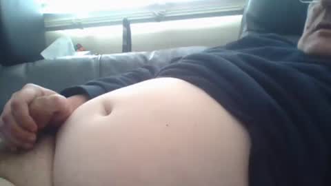 Snapshot of labialuv2suck chatting on March 2, 12:22 pm labialuv2suck online show from March 2, 12:22 pm