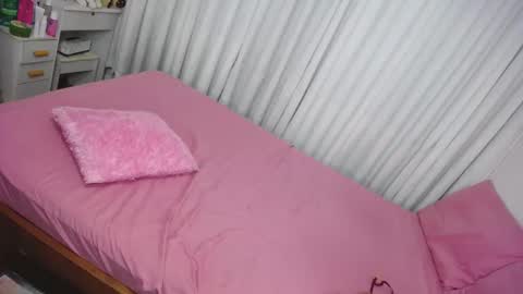 CARLA online show from February 20, 2:18 am