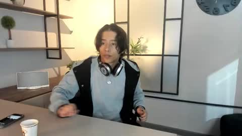 labrinthteasing online show from October 12, 1:54 pm