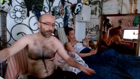 lachicadeldiablo online show from April 17, 6:05 am