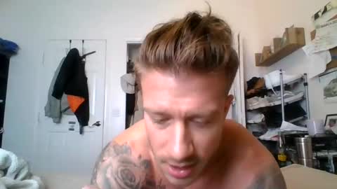 Snapshot of lacrioxcum18 chatting on March 8, 9:51 pm lacrioxcum18 online show from March 8, 9:51 pm