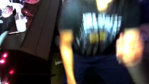 Snapshot of ladani23 chatting on April 1, 7:20 am ladani23 online show from April 1, 7:20 am