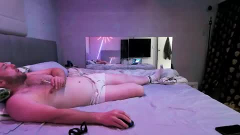 Hectic online show from November 12, 7:46 pm