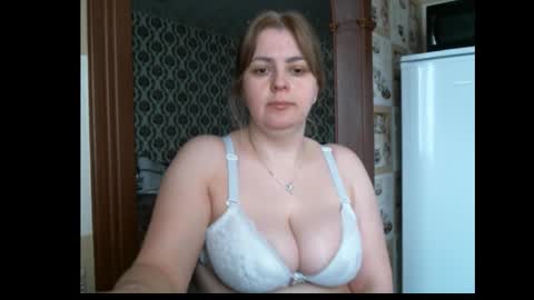 lady cute cat29 online show from February 2, 2:21 am
