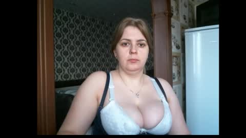 lady cute cat29 online show from February 4, 2:17 am