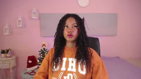 Karla - Instagram   lady karla1 online show from December 30, 2:51 pm