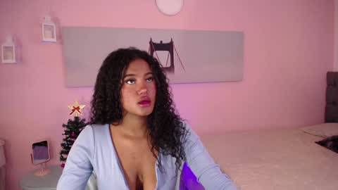 Karla - Instagram   lady karla1 online show from January 4, 2:35 pm