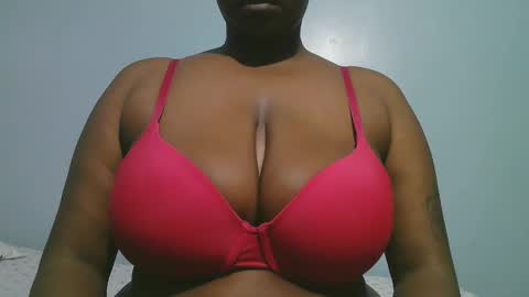 lady_dearra online show from February 12, 3:12 am