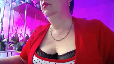 Snapshot of lady_gloria chatting on December 8, 7:58 am Lady Gloria online show from December 8, 7:58 am