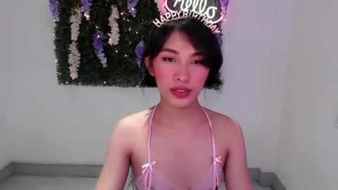 Snapshot of lady_jedyy chatting on December 20, 10:38 am online show from December 20, 10:38 am