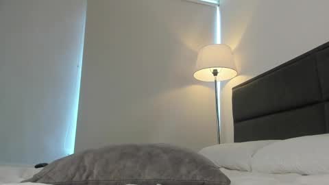    700  1300 -5 online show from March 7, 4:00 pm