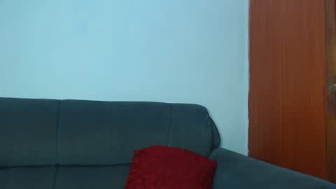 Snapshot of lady_twerky chatting on December 11, 11:51 am Maya online show from December 11, 11:51 am