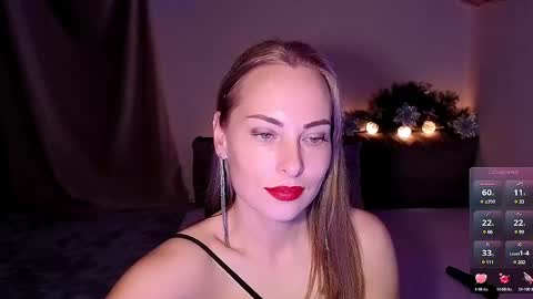 LadyAdele online show from December 28, 7:11 pm