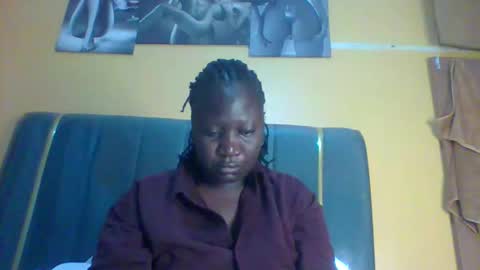 lindah32 online show from September 28, 2:50 am