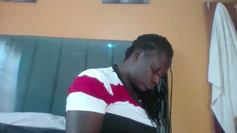 lindah32 online show from October 20, 12:05 pm