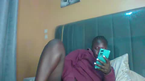 lindah32 online show from November 17, 10:04 pm