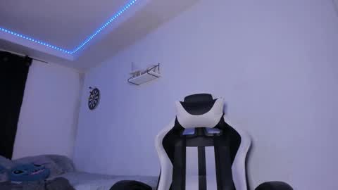  Lady  online show from January 19, 6:31 am