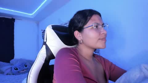  Lady  online show from January 26, 6:28 am