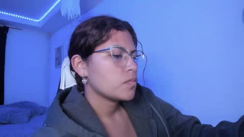  Lady  online show from October 20, 2:45 am