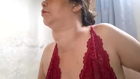 Snapshot of ladyjelyn69 chatting on February 27, 2:22 am ladyjelyn69 online show from February 27, 2:22 am