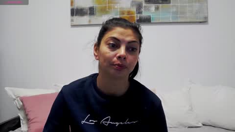 Snapshot of ladyliia chatting on December 9, 4:45 am Lia online show from December 9, 4:45 am